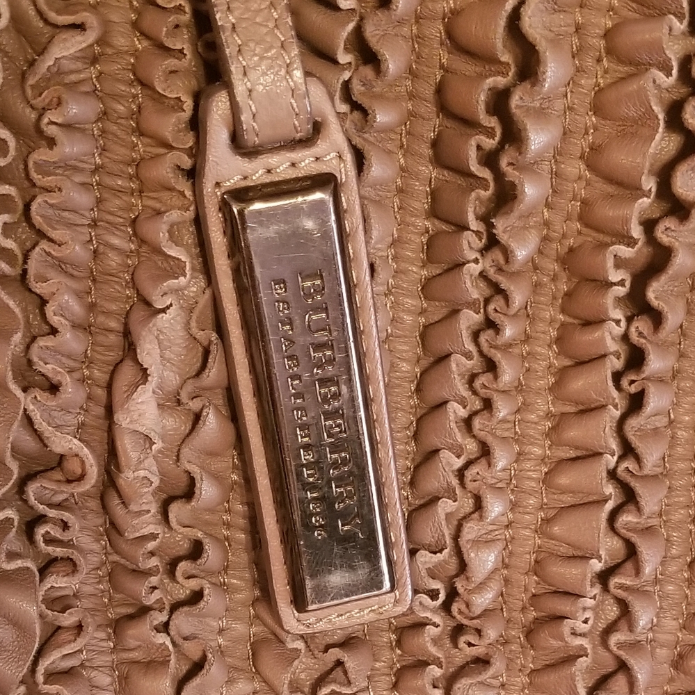 Purse - Picture 2 of 8